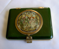 Bakelite combination compact/vanity case, Compact Clinic, Geoff Craven, Powder Compact Repairs, restoration, Vintage Powder Compacts, Repair, Restoration, Mirror, Hinge, Catch, Re-Lacquering, Re-Silvering, Stratton, Kigu, Collectors, Vanity, dealers, Geoff Craven, Margaret Craven, Workshop, The Compact Clinic, art deco, Antique Fairs, broken mirrors, damaged hinges